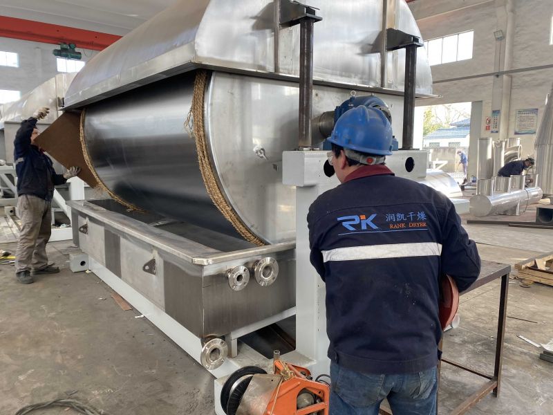 奮戰(zhàn)歲末，潤(rùn)凱生產(chǎn)車間趕制訂單忙！